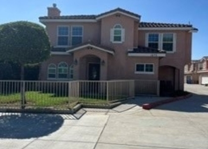1473 S Rebecca Street S - Photo 1