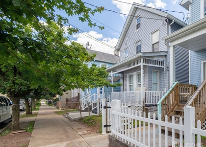 314 Seaman Street - Photo 1
