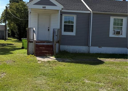 602 Wilson Avenue - Photo 1