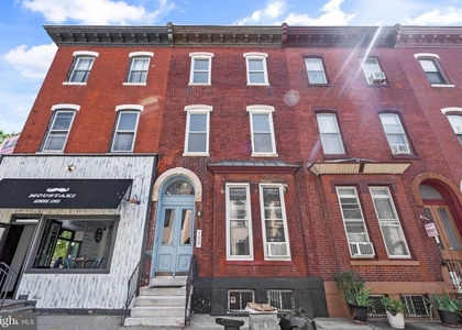 159 N 21st Street - Photo 1