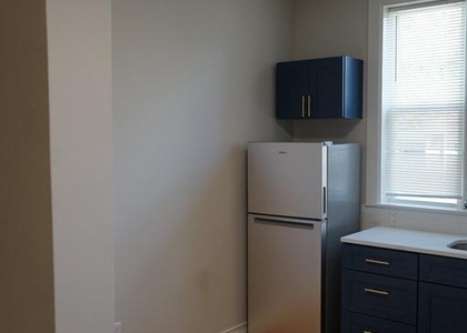 2032 W Berks Street - Photo 1