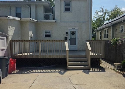 504 New Jersey Avenue - Photo 1
