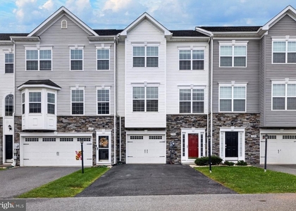 10382 Lantern Lane - Photo 1