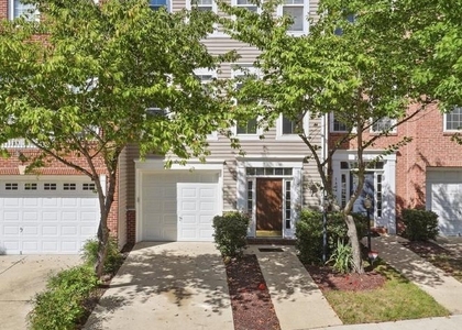 5602 Hartfield Avenue - Photo 1