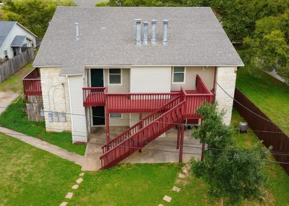 823 Taulbee Ln - Photo 1