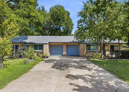 409 Lake Creek Cir - Photo 1