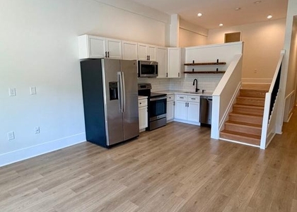 631 S Broadway - Photo 1