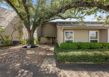 100 Lido Cir - Photo 1