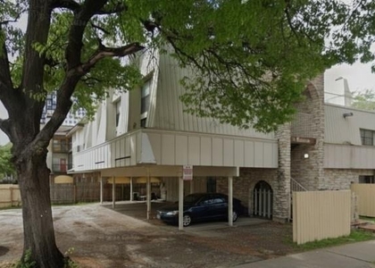 701 W 25th St - Photo 1