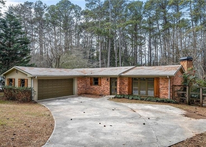 2468 Ridgeway Drive - Photo 1