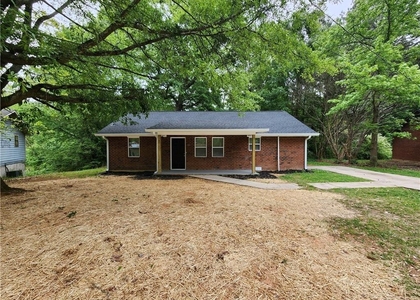 723 W Creek Circle - Photo 1