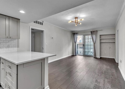 199 14th Street Ne - Photo 1