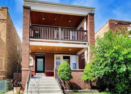 4740 N Drake Avenue - Photo 1