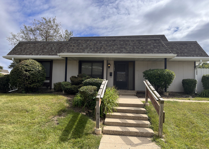 1289 Court E Court - Photo 1