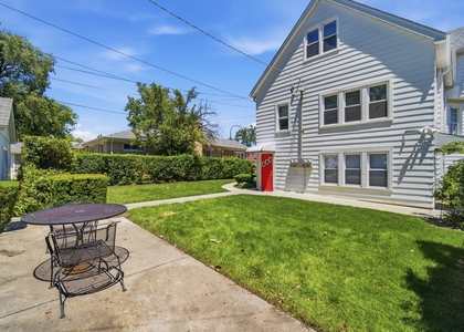 7314 N Crawford Avenue - Photo 1