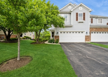 646 Grand Canyon Circle - Photo 1