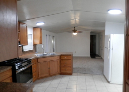 800 29th Street - Photo 1