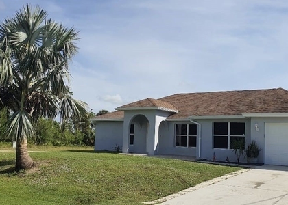 403 Lovers Avenue - Photo 1