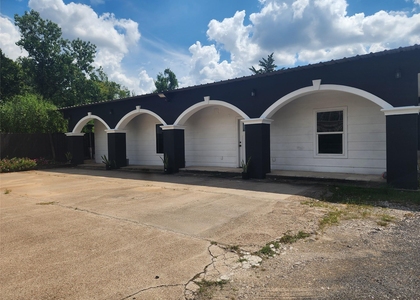 1611 De Soto Street - Photo 1