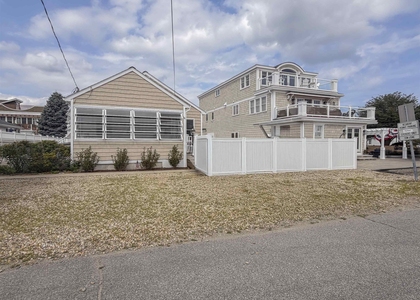 14 Lawrence - Photo 1