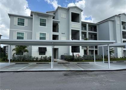 18411 Copperhead Court N - Photo 1