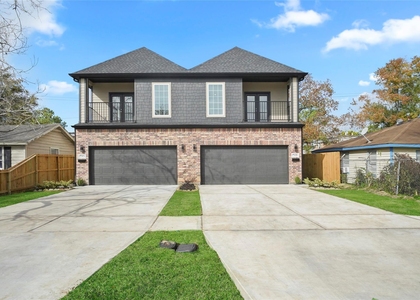 7242 Saint Augustine Street - Photo 1