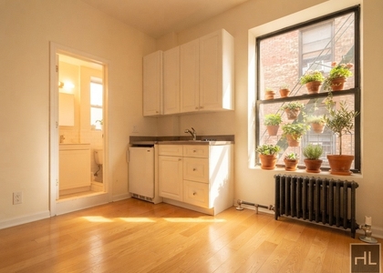 West 72 Street - Photo 1