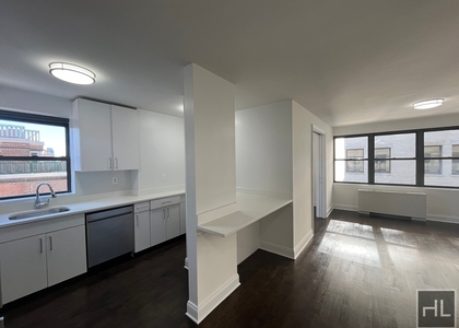 5 Avenue - Photo 1