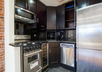 East 26 Street - Photo 1