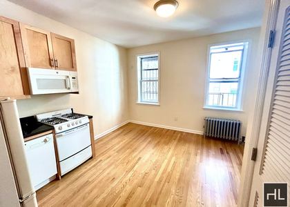 East 89 Street - Photo 1