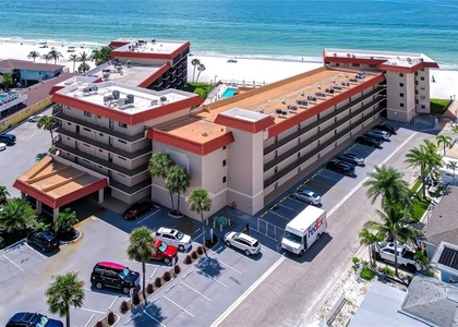 17580 Gulf Boulevard - Photo 1