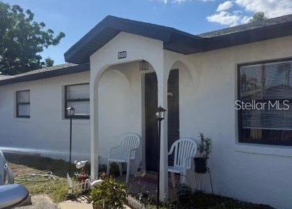 500 Las Palmas Circle - Photo 1