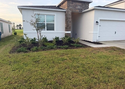 4317 Riverbend Boulevard - Photo 1