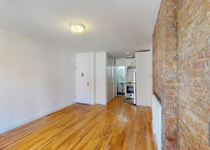 330 East 74th Street - Photo 1
