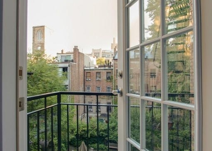  West 21st Street - Photo 1