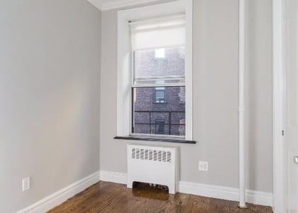Hudson St - Photo 1