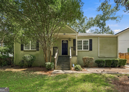 2051 Glenwood Avenue Se - Photo 1