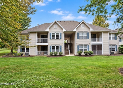 308 Wedgewood Circle - Photo 1