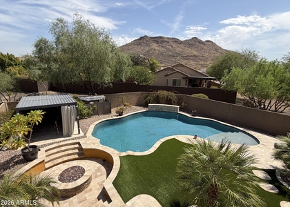 5164 W Quail Track Drive - Photo 1