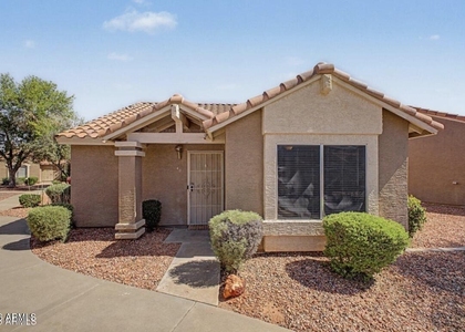 7040 W Olive Avenue - Photo 1