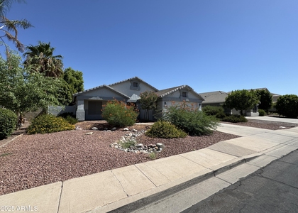 3250 E Ford Avenue - Photo 1