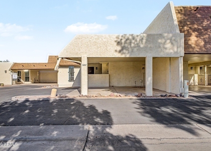 5207 S Hazelton Lane - Photo 1