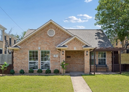 630 W Neely Street - Photo 1