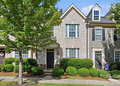 1353 Jacemans Way - Photo 1