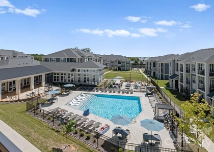 104 Herrings Green Loop - Photo 1