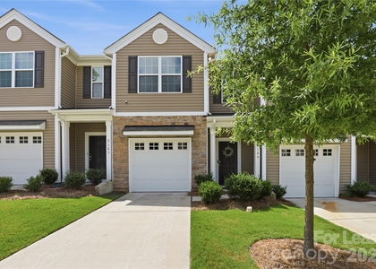 7109 N Mills Road - Photo 1