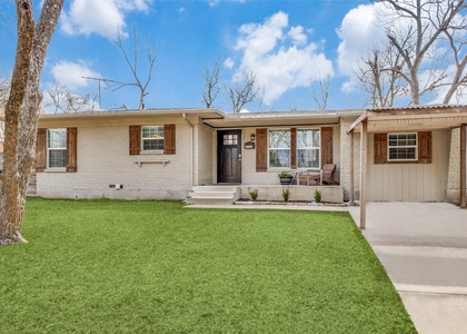 2822 Materhorn Drive - Photo 1