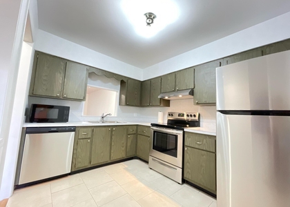 2302 Sunrise Boulevard - Photo 1
