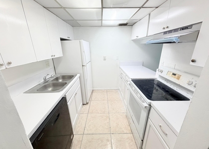 1720 N Congress Avenue - Photo 1