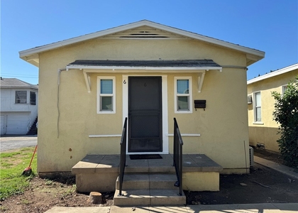 608 S Electric - Photo 1